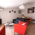 Le Saint Gimer - Vue Sur La Cité Médiévale - Climatisation Appartement *