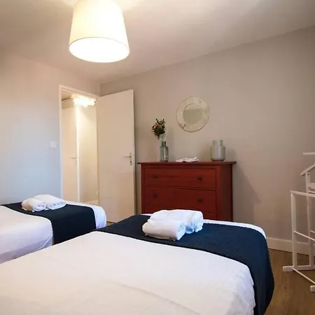 Apartment Le Saint Gimer - Vue Sur La Cite Medievale - Climatisation *