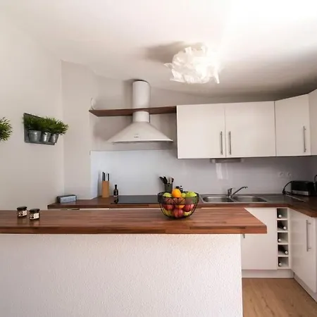 Le Saint Gimer - Vue Sur La Cite Medievale - Climatisation Apartment *