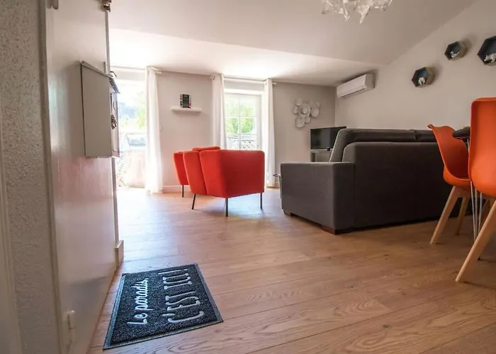 Le Saint Gimer - Vue Sur La Cite Medievale - Climatisation